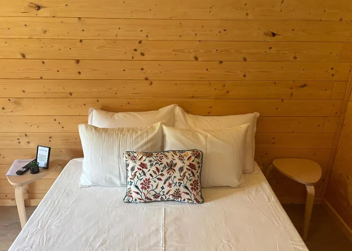 אתר קמפינג Wood Valley ג'רס