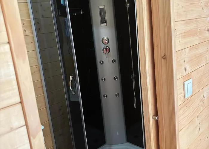 Wood Valley אתר קמפינג *