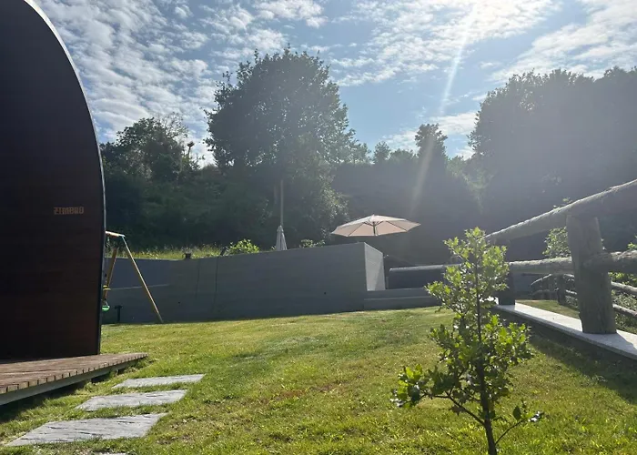 مكان تخييم Wood Valley