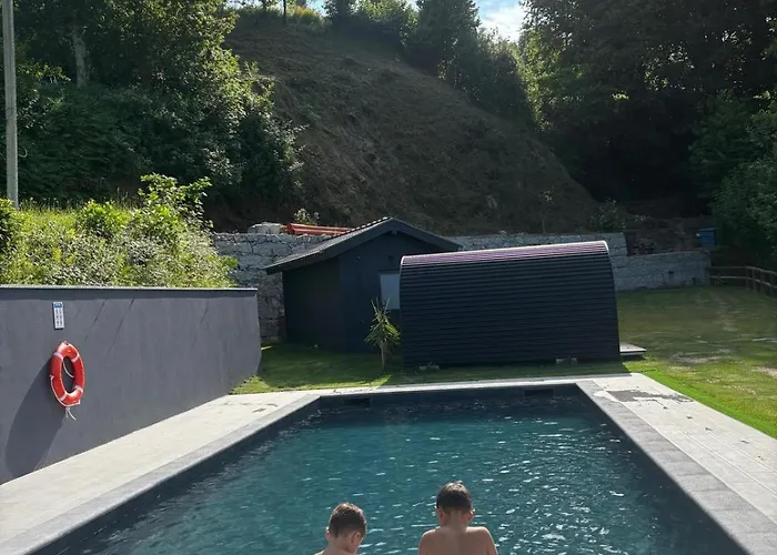 Wood Valley אתר קמפינג *